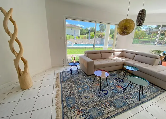 Villa Alba. Piscine Grand Jardin Hauts De Bordeaux Carignan-de-Bordeaux